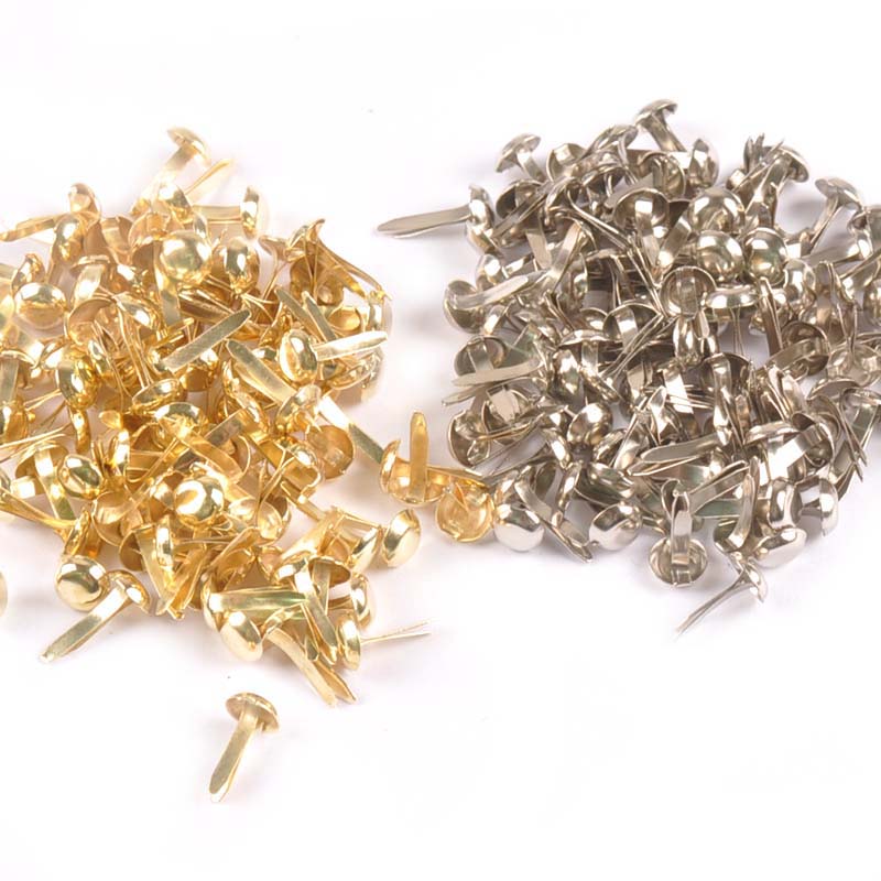 100 قطعة من دبابيس الزينة المس - مراجعة Embellishments For Scrapbooking وسعره