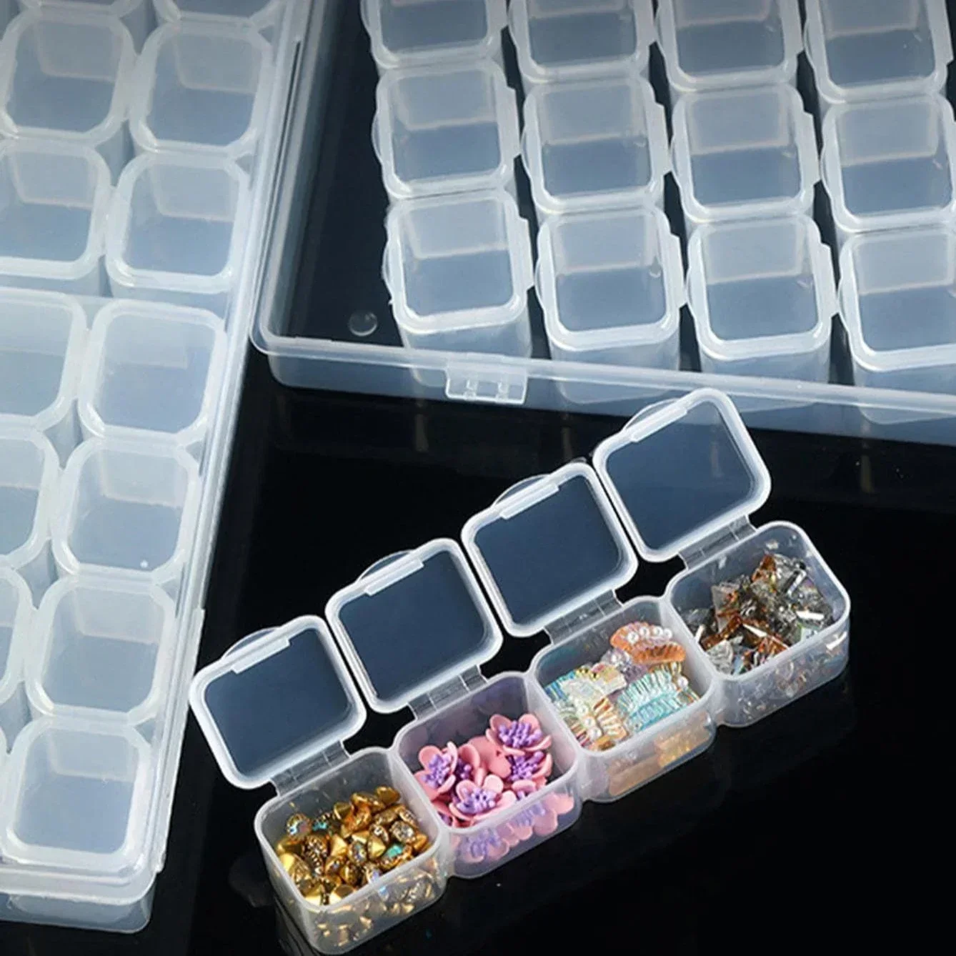صندوق تخزين أدوات الرسم بالألم - مراجعة Craft Embellishment Storage وسعره