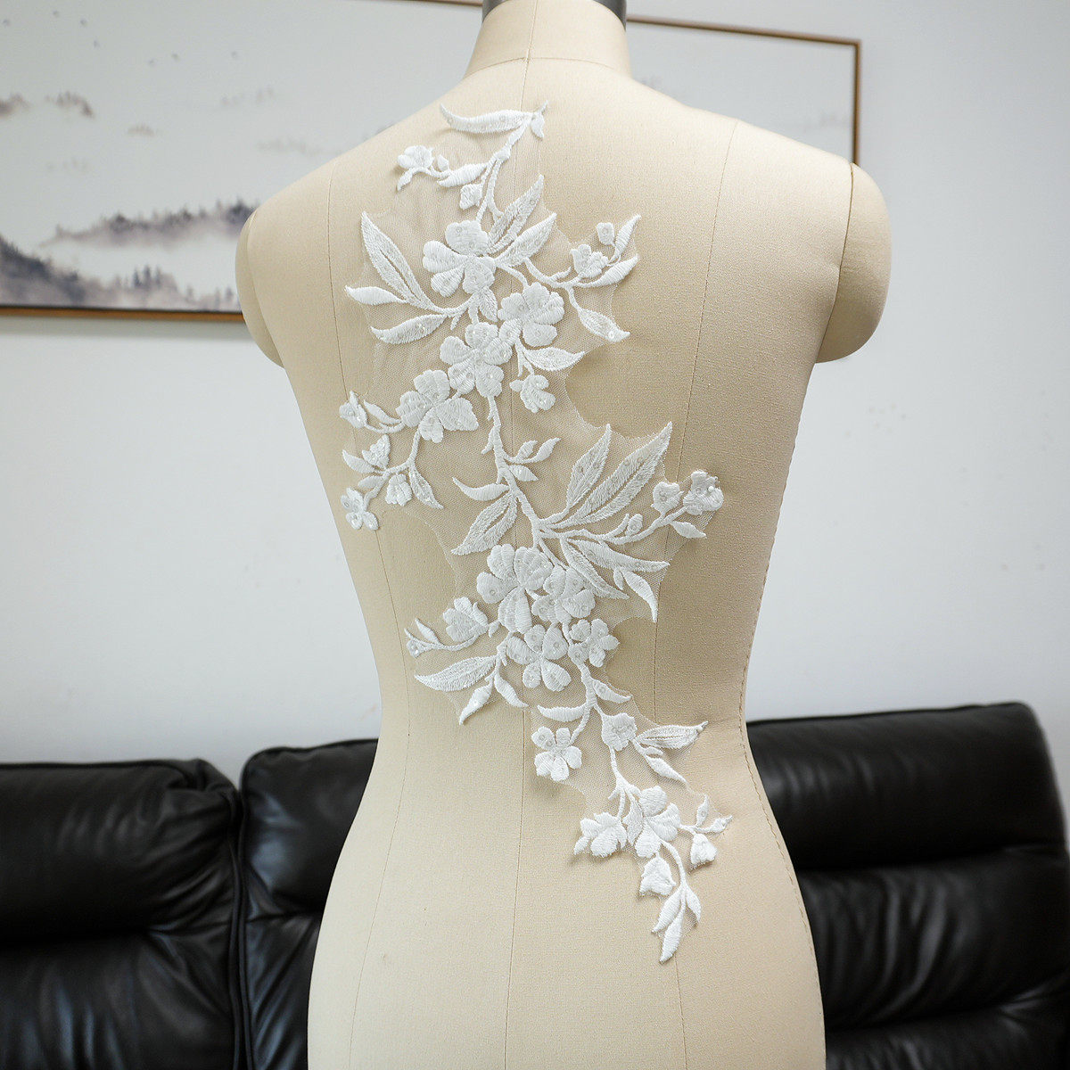 قطع قماش مزينة بالترتر على شكل - مراجعة Craft Embellishments وسعره